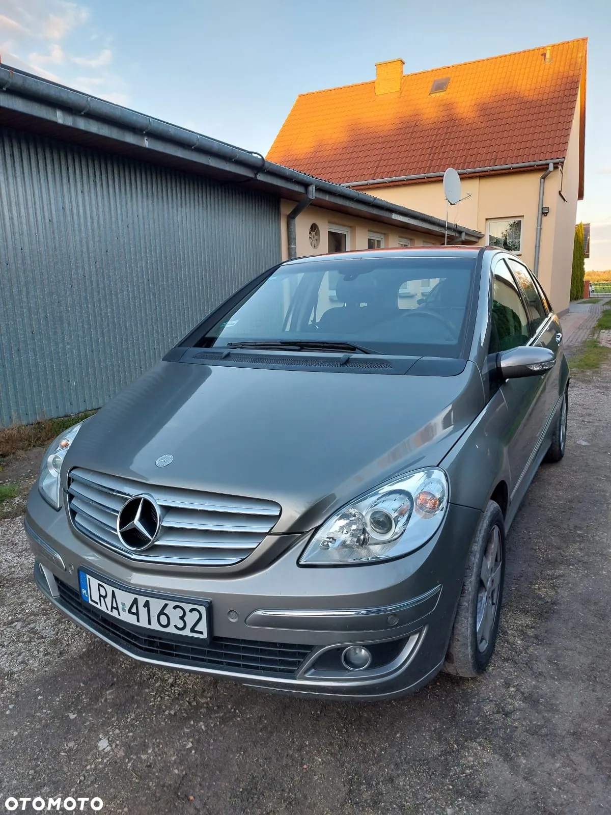 Mercedes-Benz Klasa B 200 - 9
