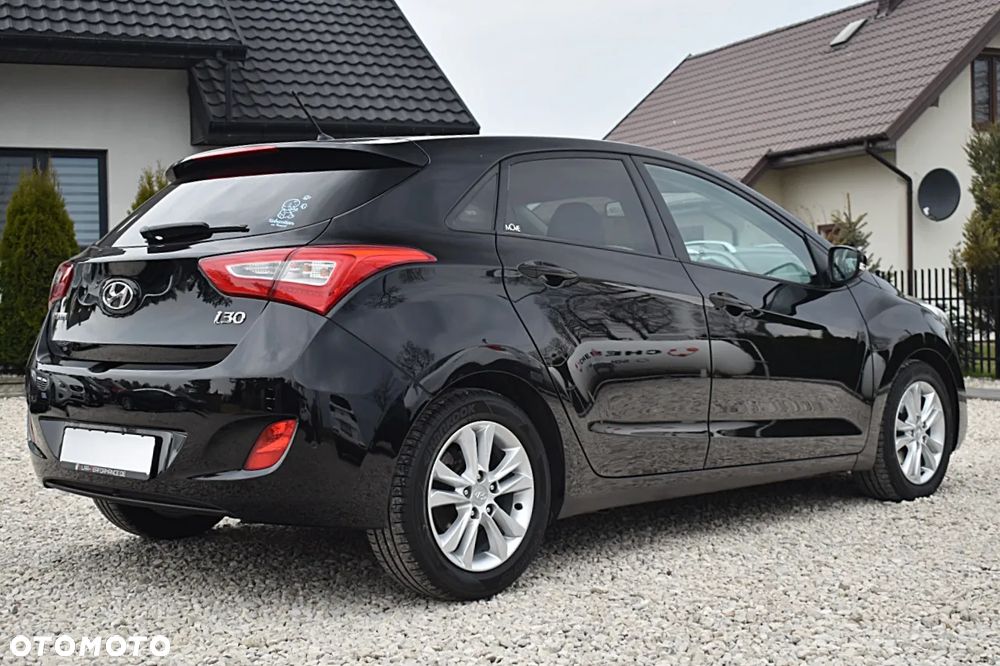 Hyundai i30 1.6 CRDI Trend - 8