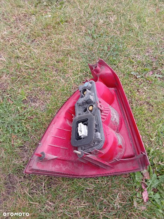 Peugeot 307SW LIFT lampa kompletna prawa EU - 2