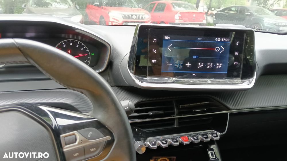Peugeot 208 1.2 L PureTech STT Active - 9
