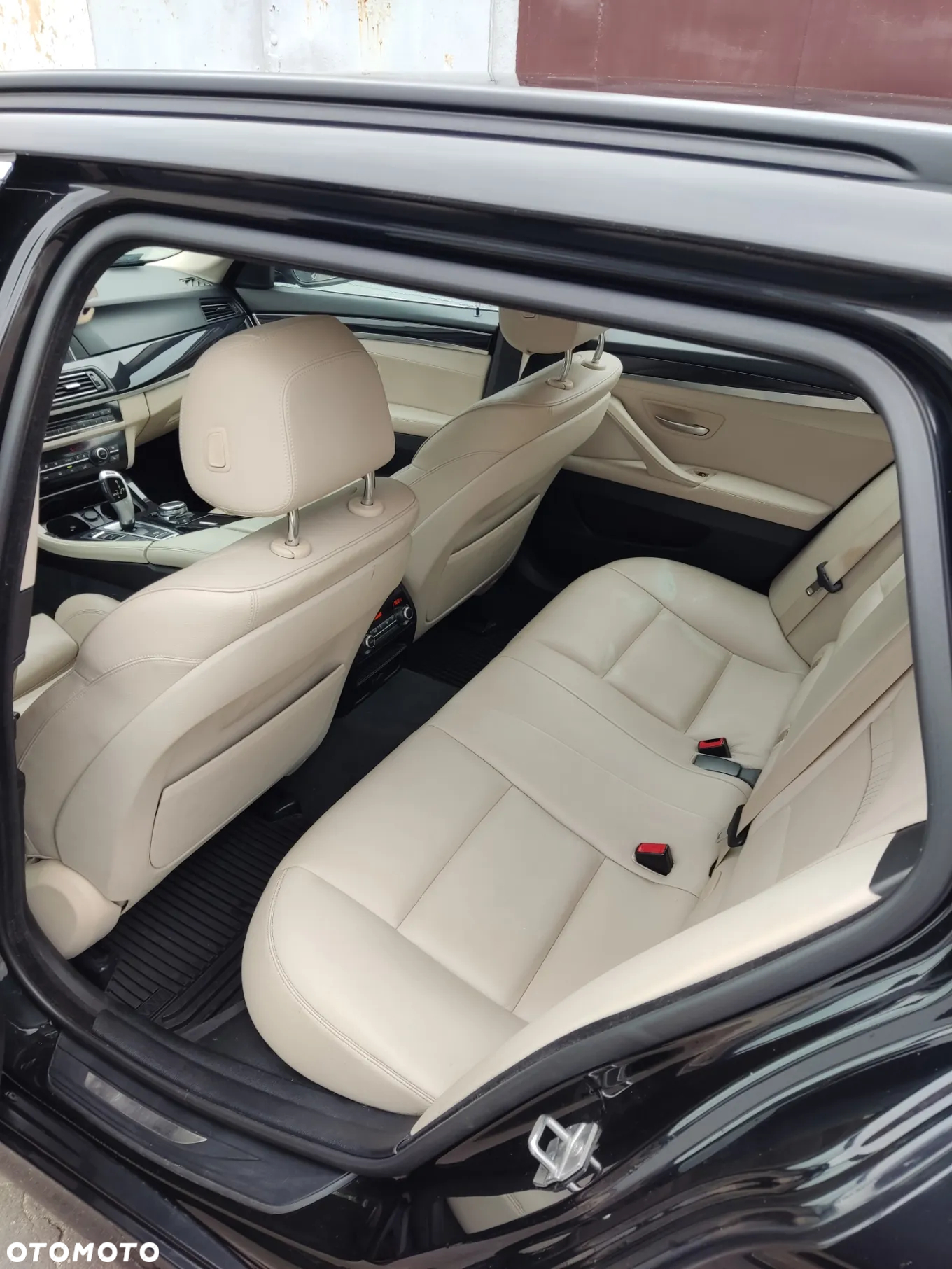 BMW Seria 5 520d xDrive - 8