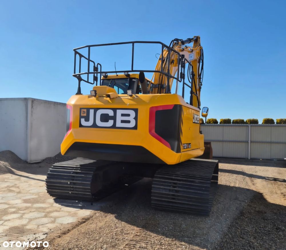 JCB 131X - 2