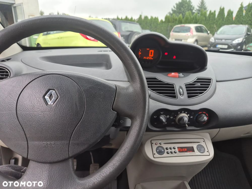 Renault Twingo 1.2 Privilege - 11
