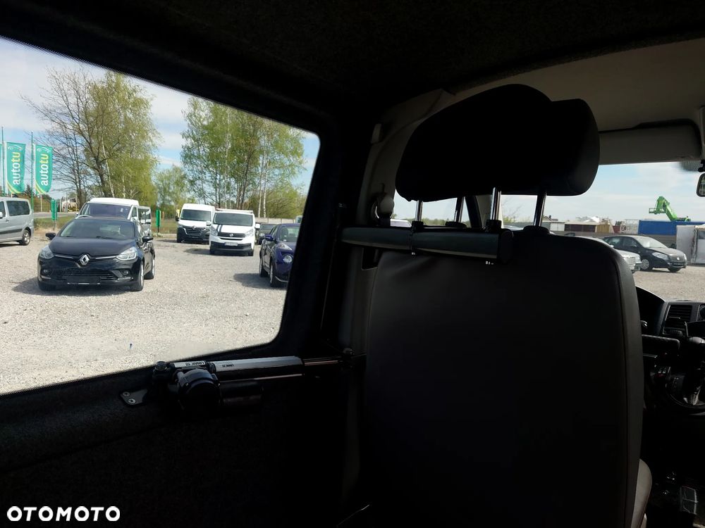 Volkswagen Transporter Multivan Kurz DSG BMT Match - 17