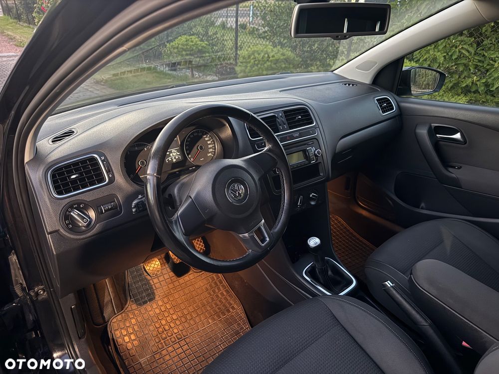 Volkswagen Polo 1.4 Team - 16