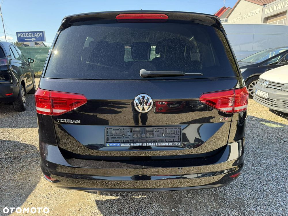 Volkswagen Touran 1.6 TDI BMT SCR Comfortline - 8
