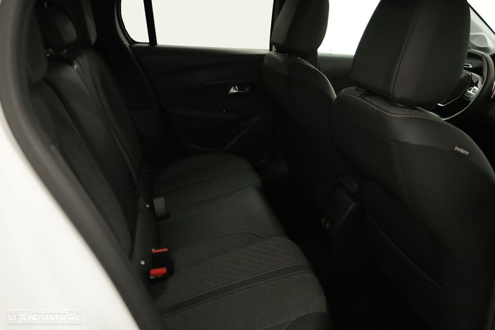 Peugeot 208 1.2 Hybrid Allure e-DCS6 - 22