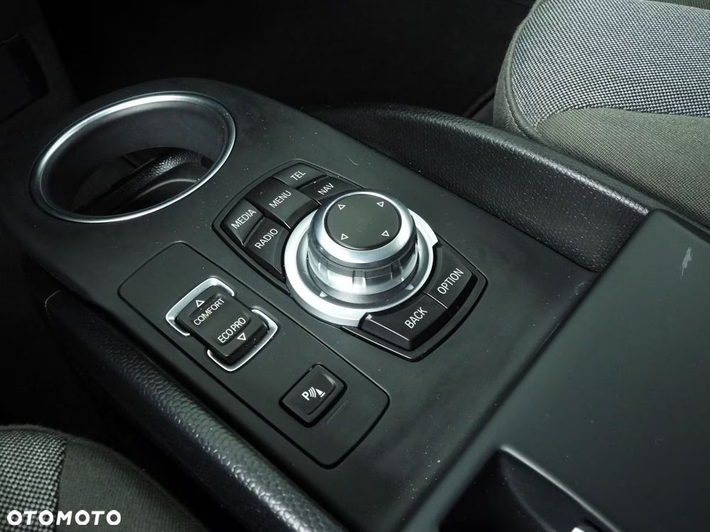 BMW i3 (60 Ah) - 17