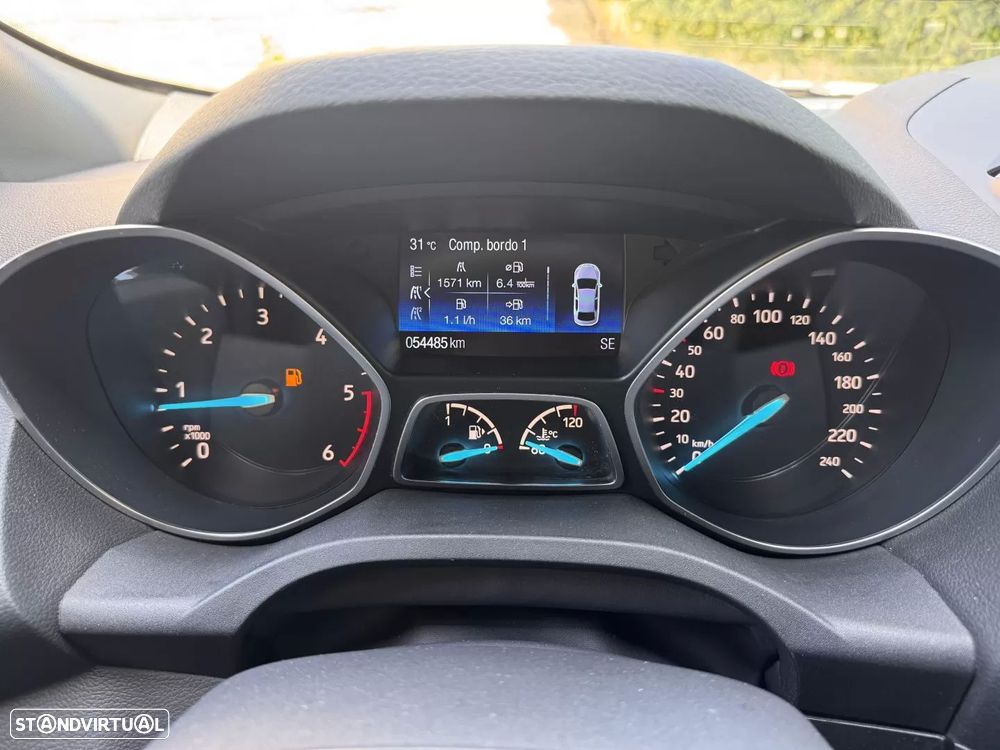 Ford Kuga 1.5 TDCi ST-Line - 11