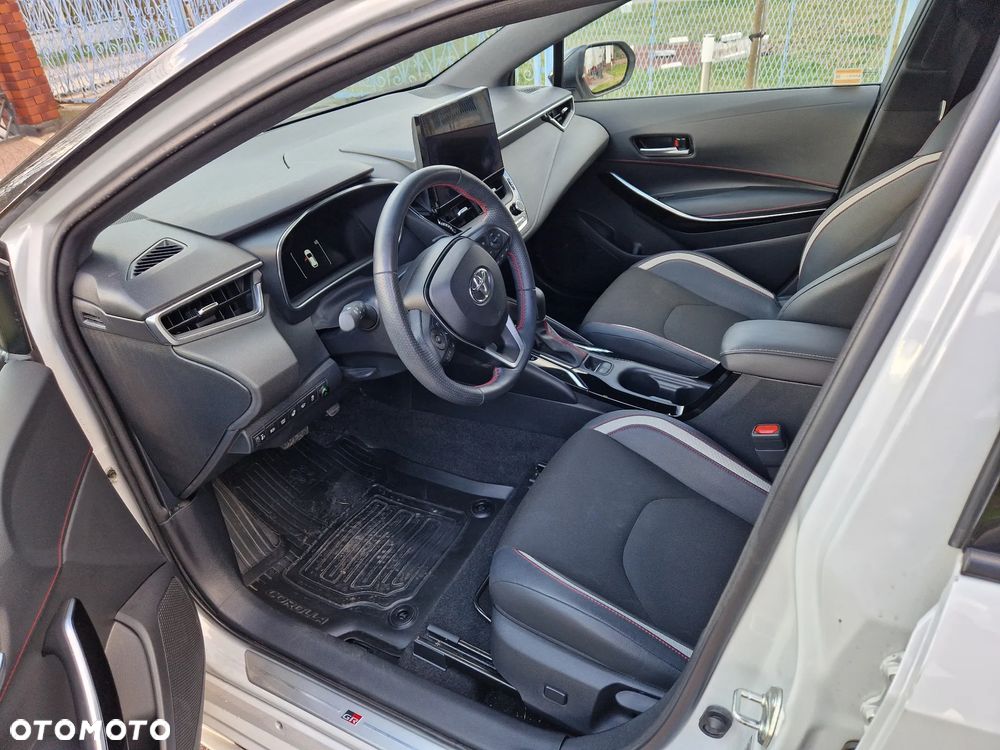 Toyota Corolla 2.0 Hybrid GR Sport Dynamic - 15