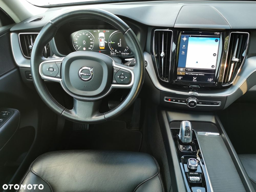 Volvo XC 60 - 18