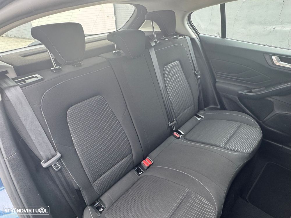 Ford Focus 1.5 TDCi ECOBlue Business Aut. - 22