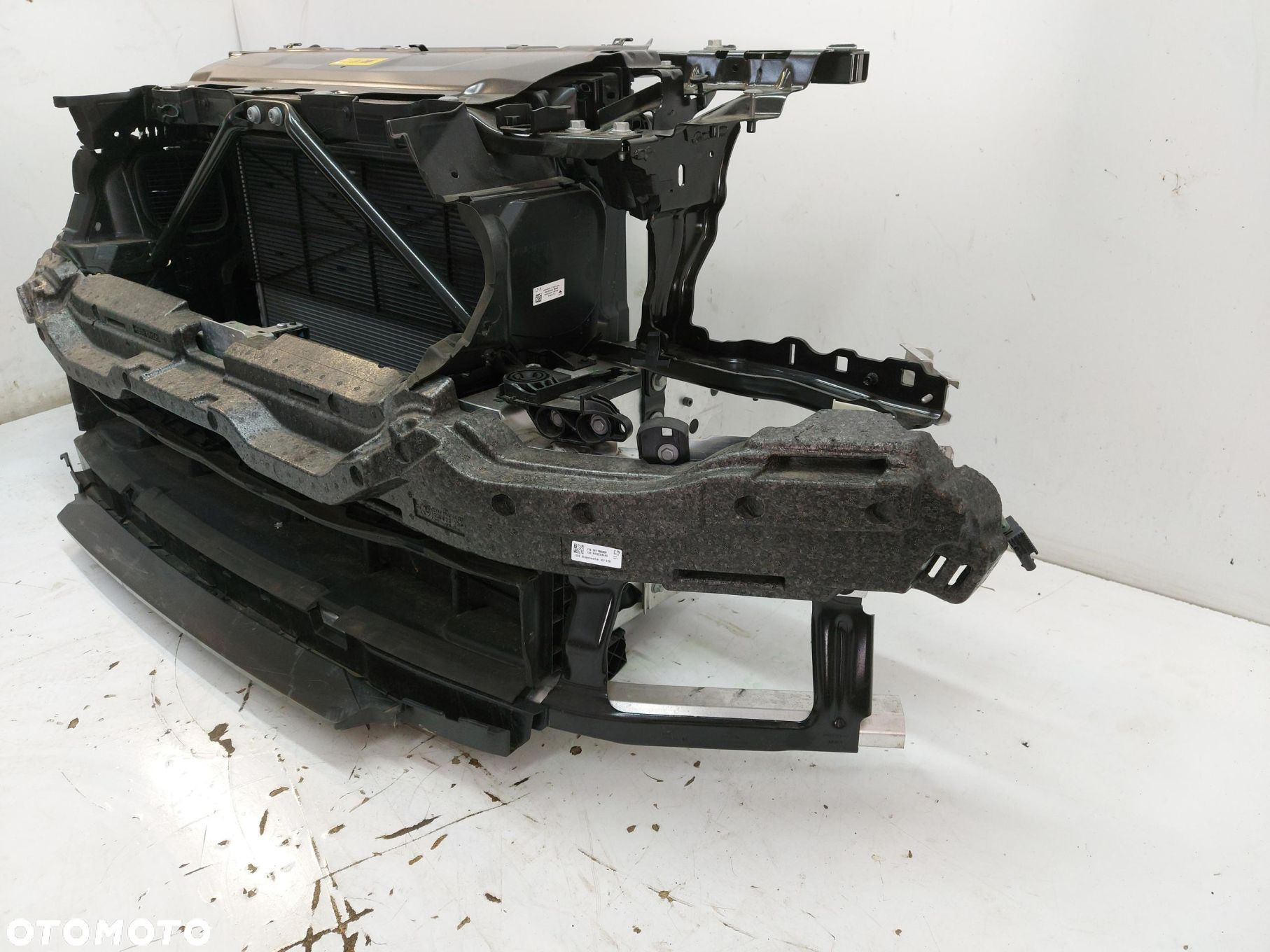 BMW 5 G60 530E x-drive Pas przedni chłodnice wentylator belka wzmocnienie - 4