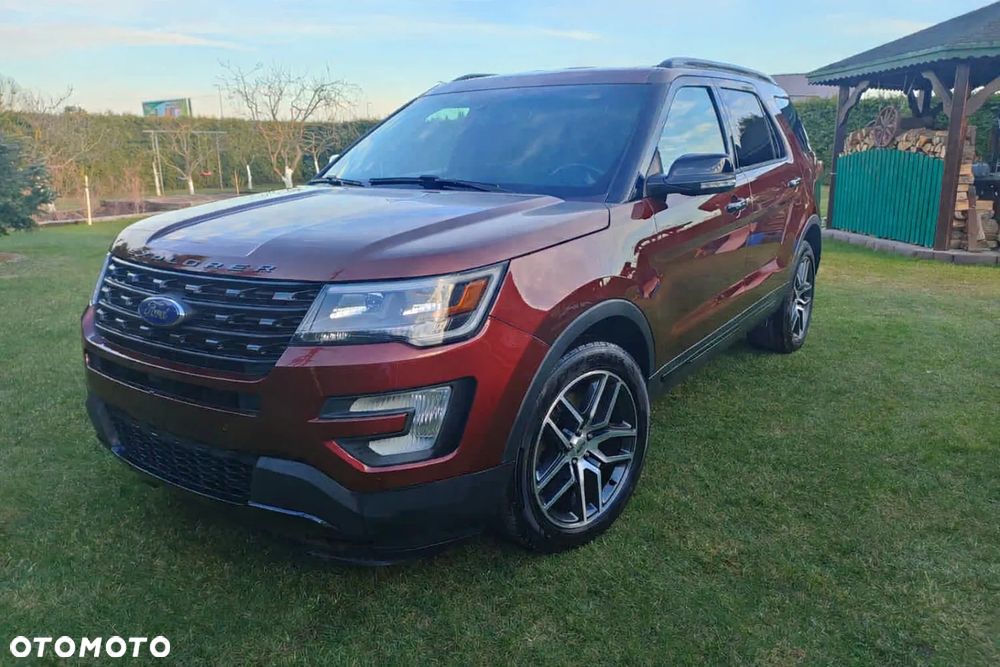 Ford Explorer - 1