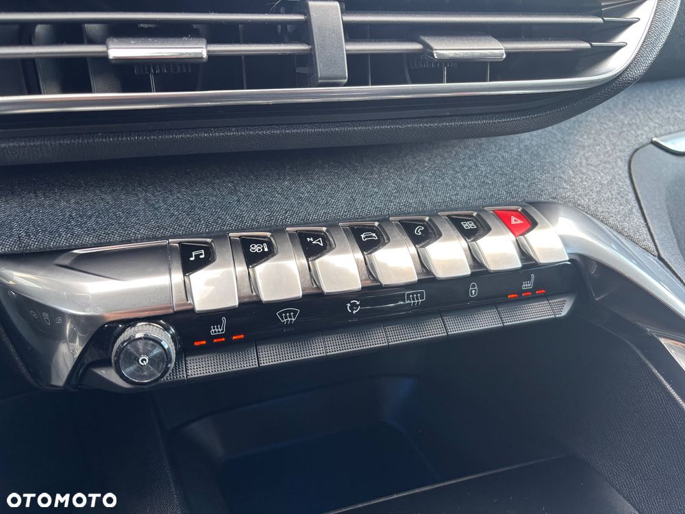 Peugeot 3008 HDi 150 Allure - 12