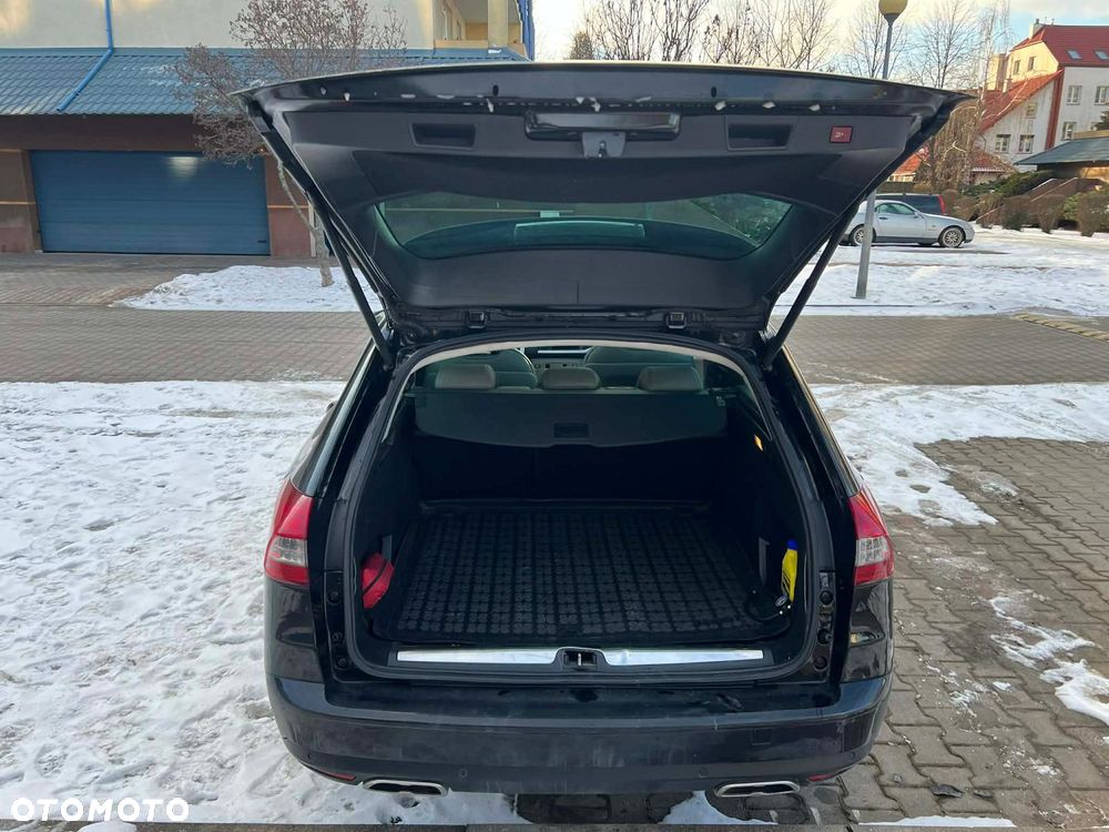 Citroën C5 2.2 HDi Exclusive - 10