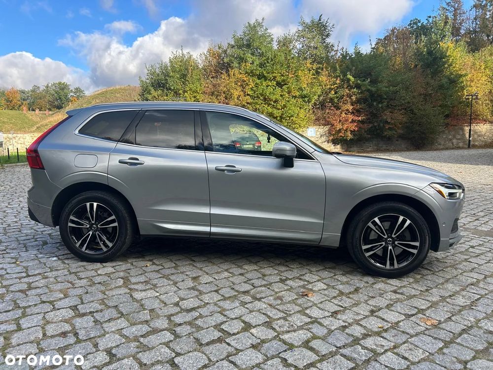 Volvo XC 60 T6 AWD Momentum - 11