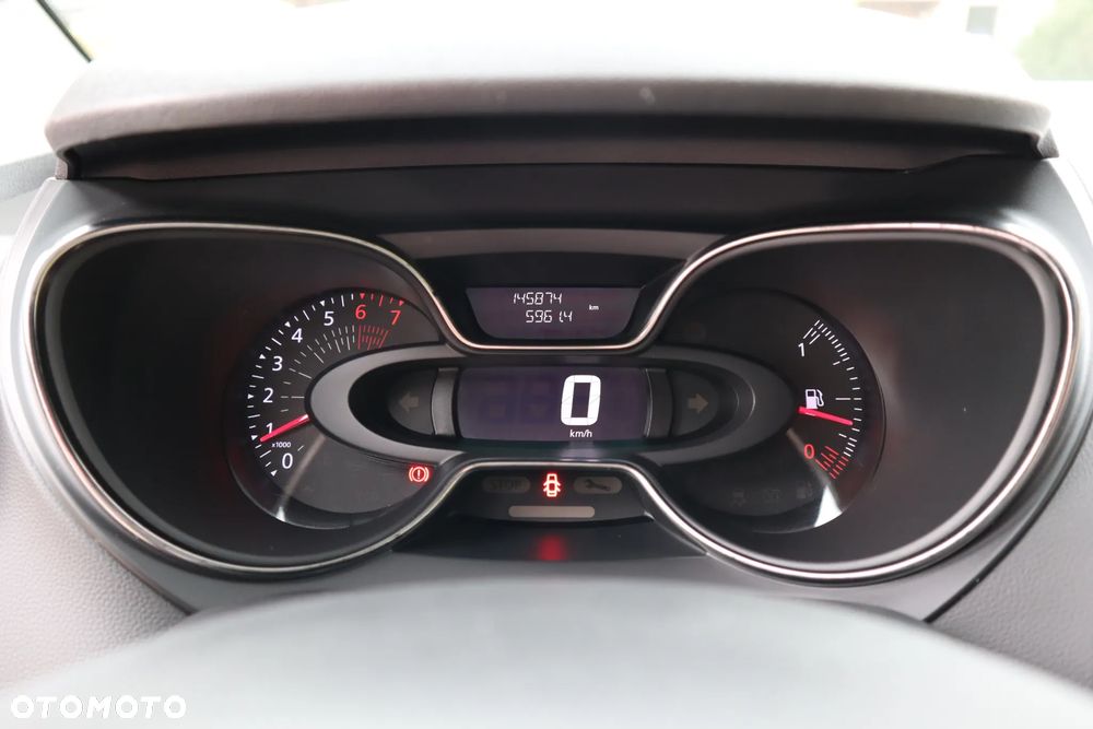 Renault Captur - 16