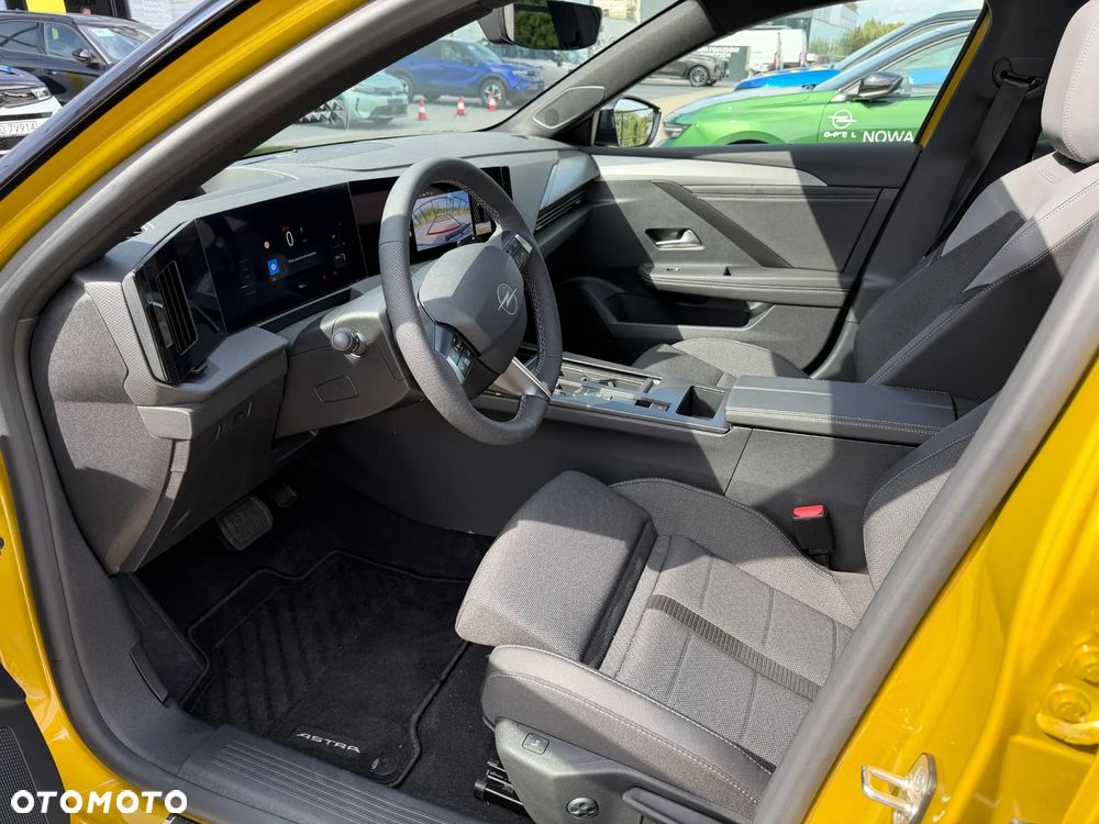 Opel Astra 1.2 T mHEV Ultimate eDTC - 20