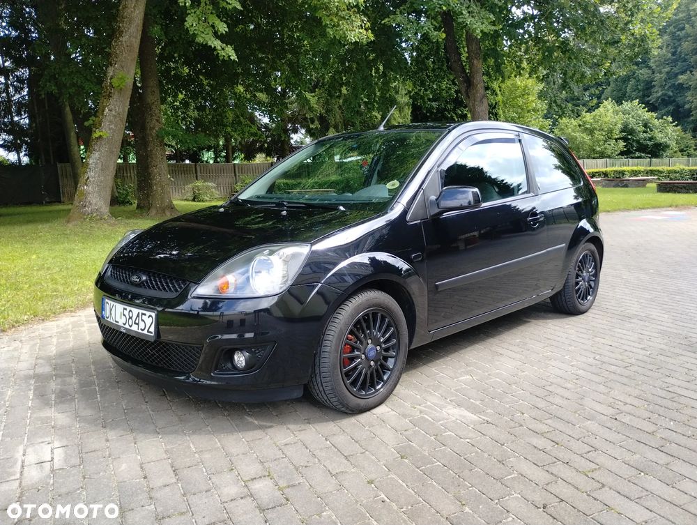 Ford Fiesta 1.4 Ghia - 2