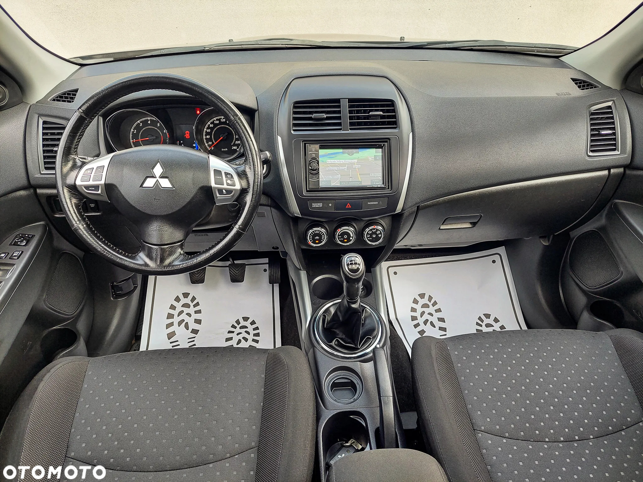 Mitsubishi ASX 1.6 Instyle - 22