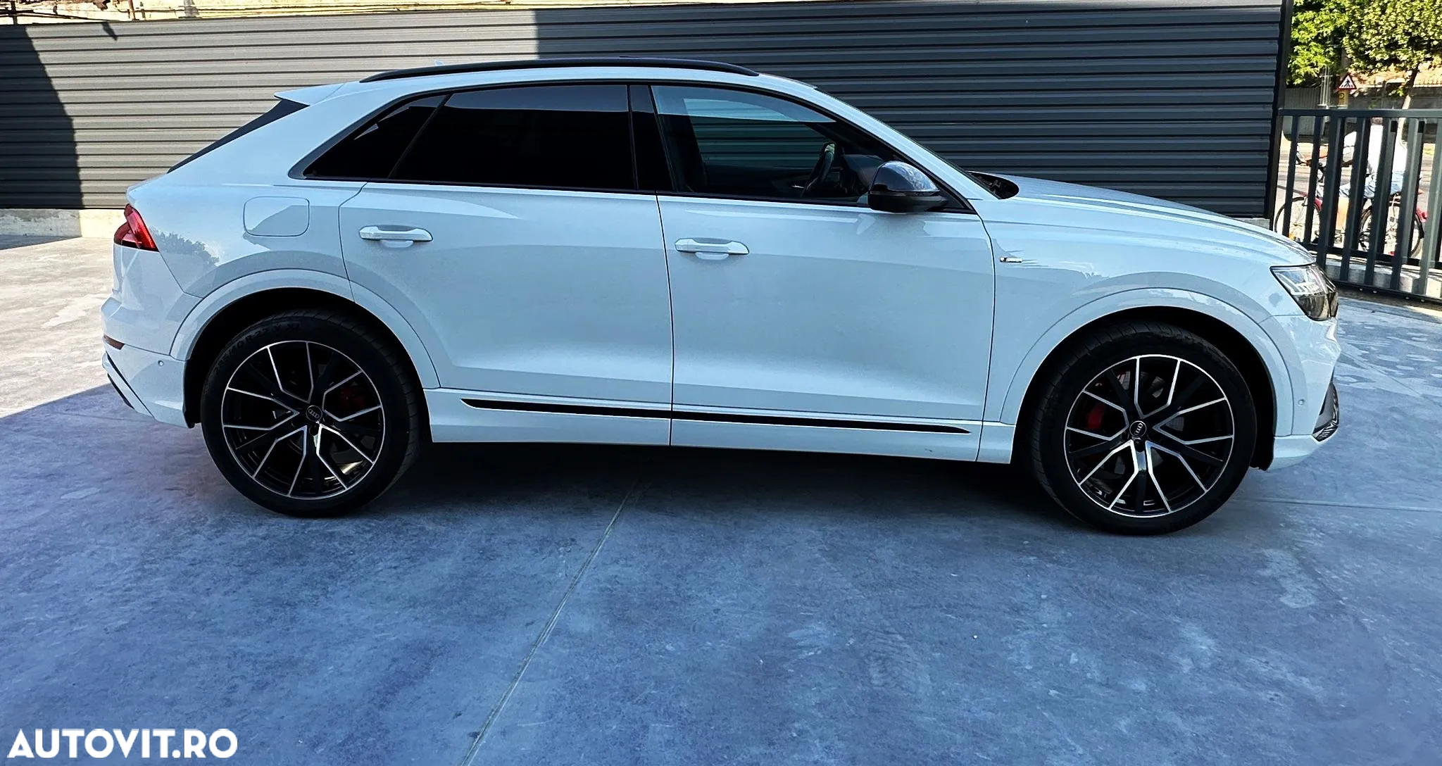 Audi Q8 - 7
