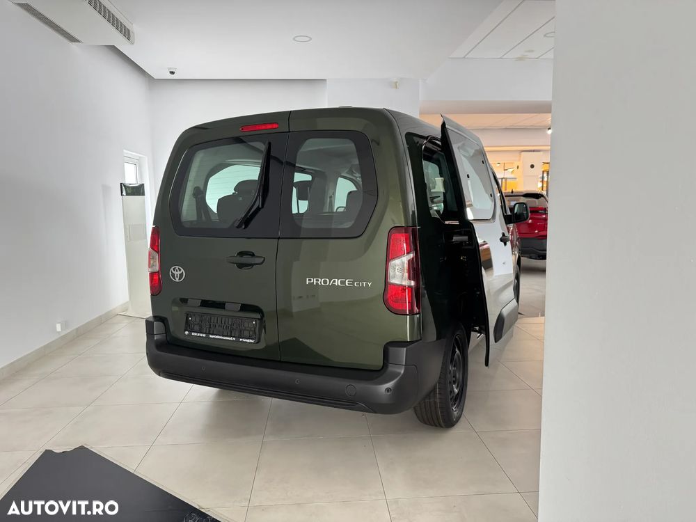 Toyota Proace - 11