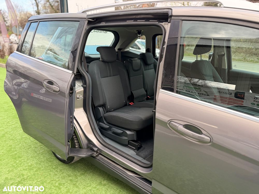 Ford Grand C-Max - 5
