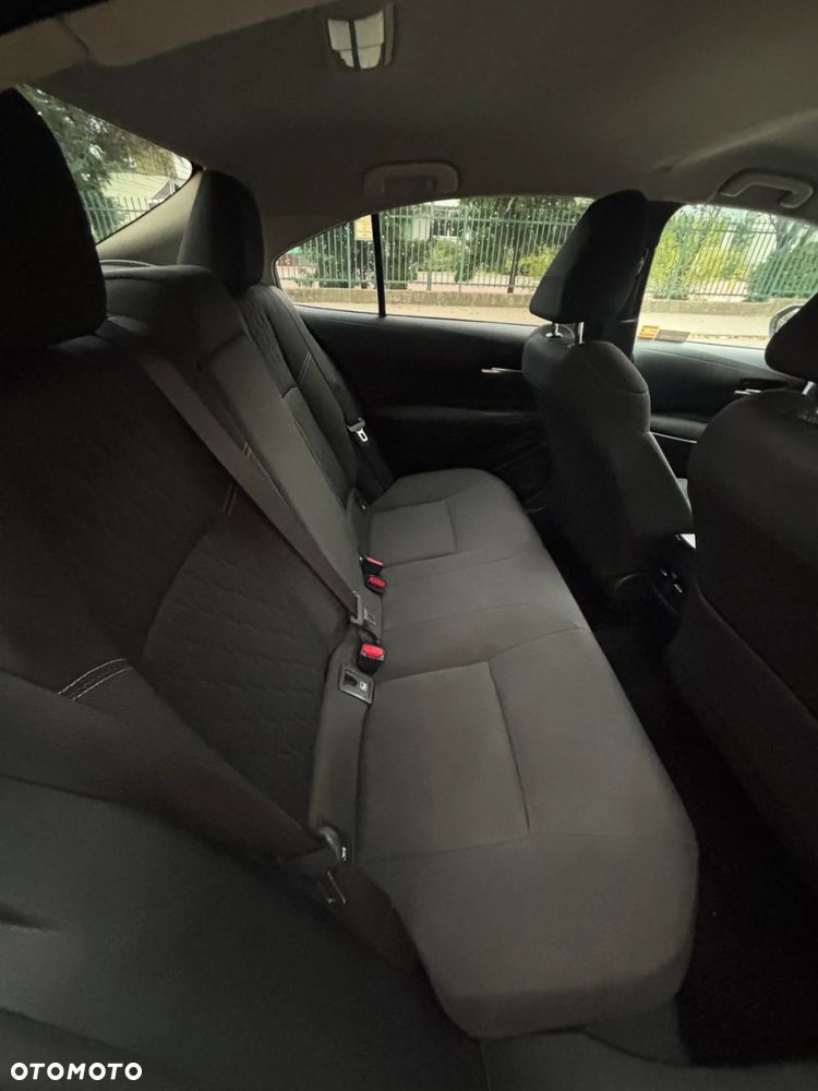 Toyota Corolla 1.8 Hybrid Executive - 33