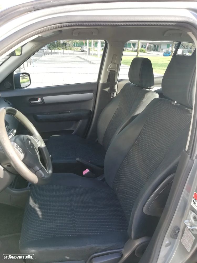 Suzuki Swift 1.3 16V GA - 7