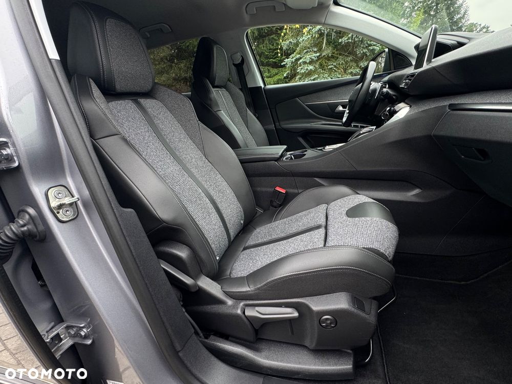 Peugeot 3008 BlueHDi 130 Stop & Start EAT8 Allure - 31