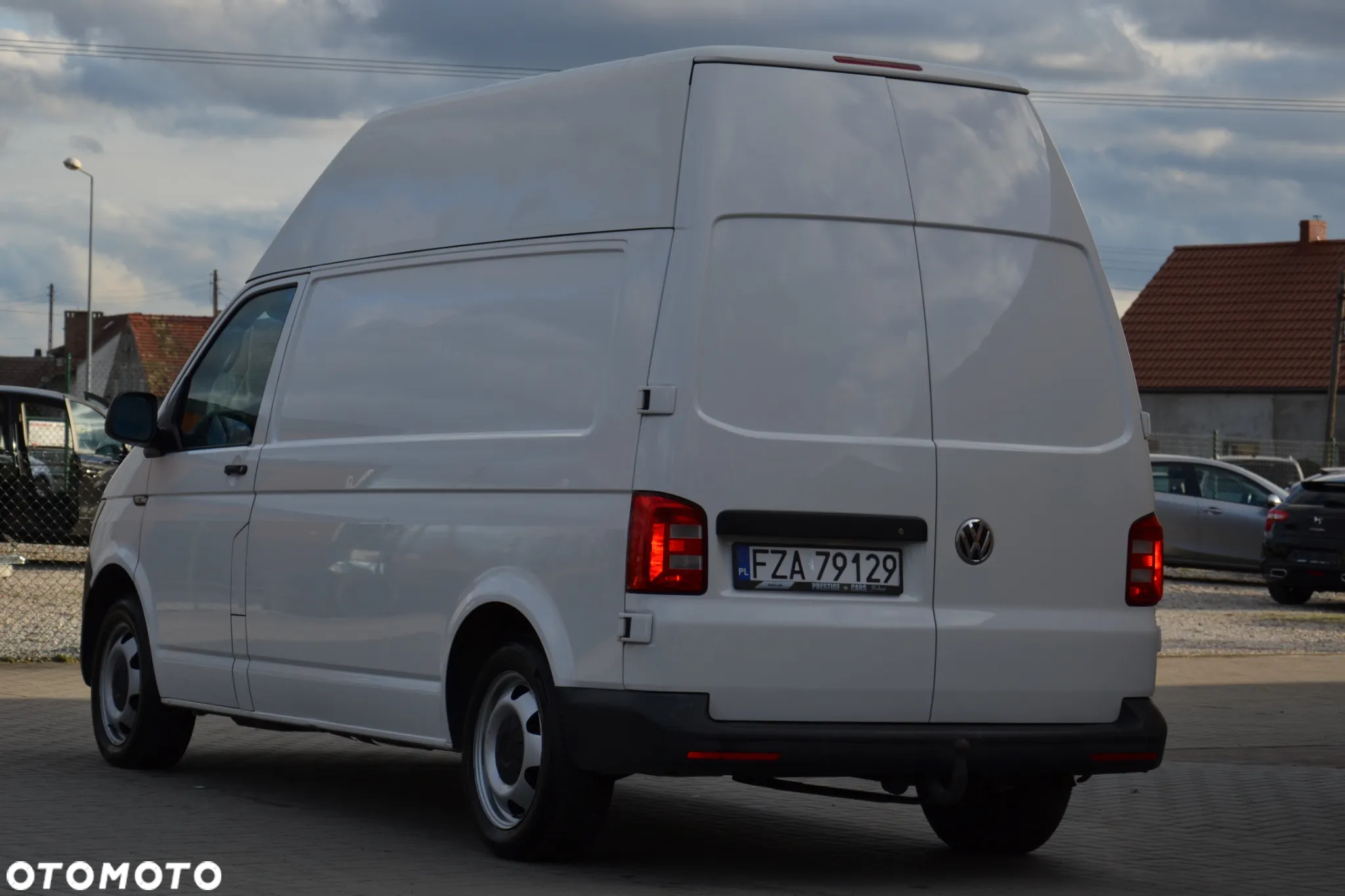 Volkswagen Transporter T6 - 12