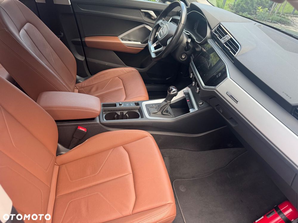 Audi Q3 2.0 TDI Quattro S tronic sport - 9