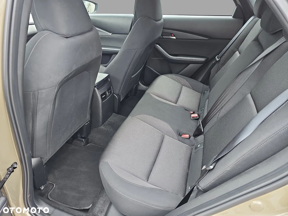 Mazda CX-30 2.0 mHEV Centre-Line AWD - 10