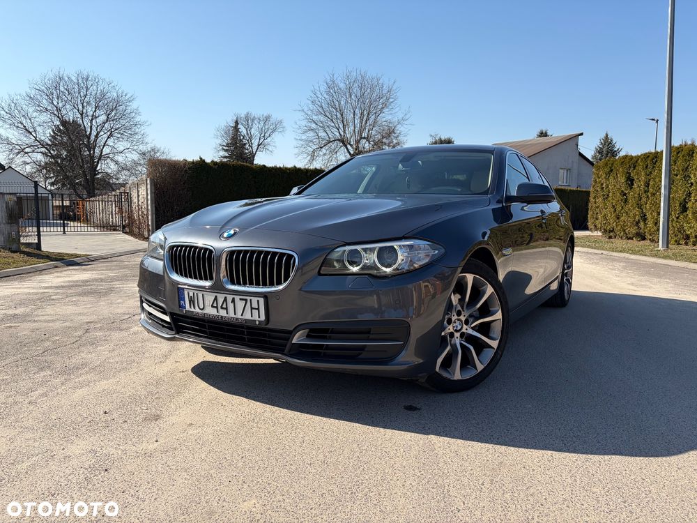 BMW Seria 5 520d xDrive Luxury Line - 1