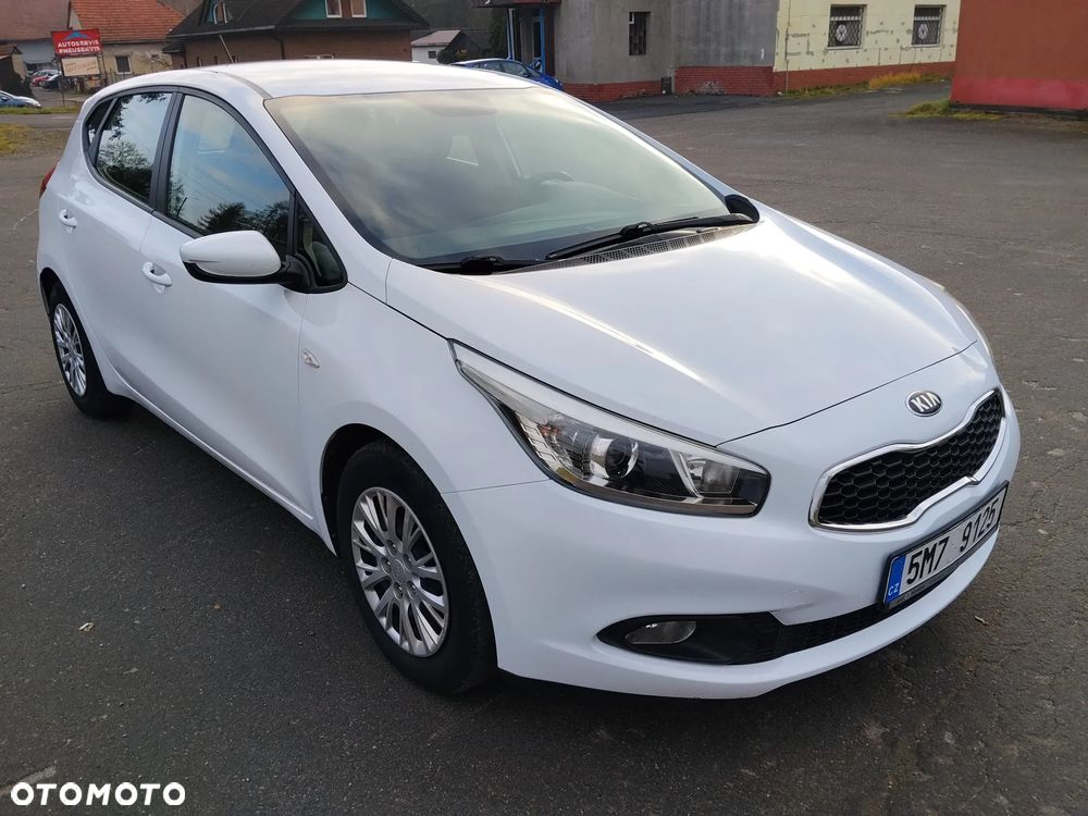 Kia Ceed - 2