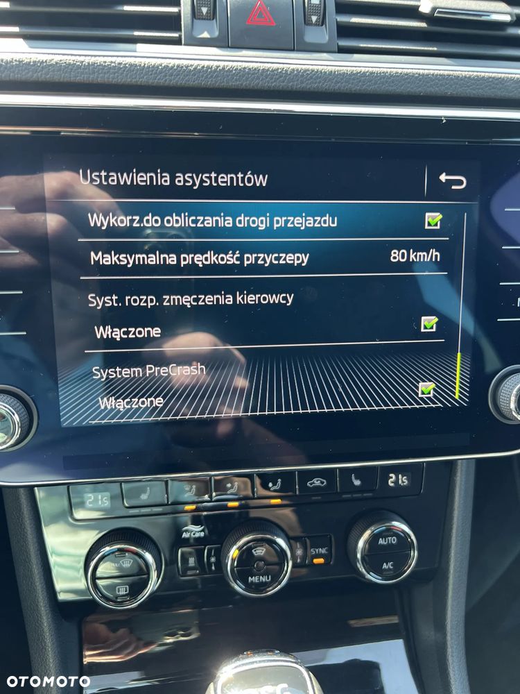 Skoda Superb 2.0 TDI 4x4 Sportline DSG - 38