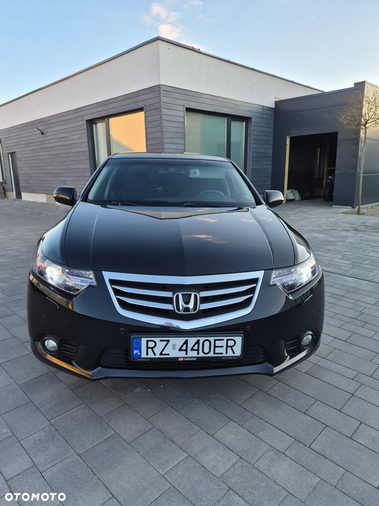 Honda Accord 2.0 Elegance - 2