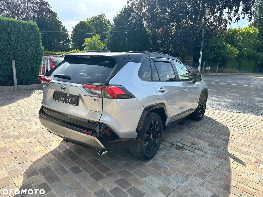 Toyota RAV4 - 5