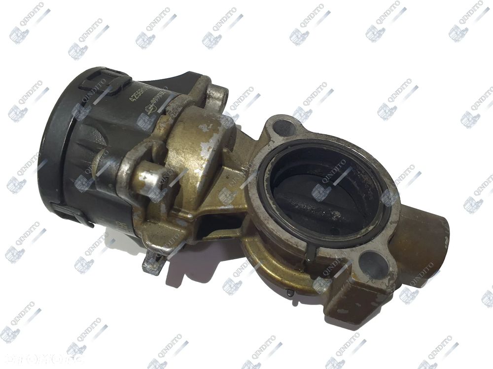 ZAWÓR EGR MERCEDES ATEGO WAHLER  4256R005 - 2