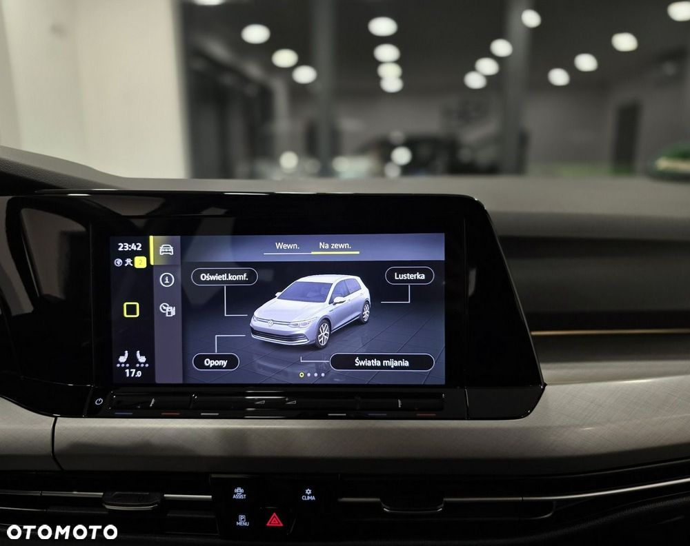 Volkswagen Golf 1.5 TSI Special Edition - 35