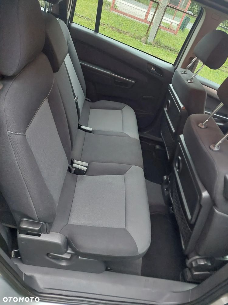 Opel Zafira 1.9 CDTI Cosmo - 13