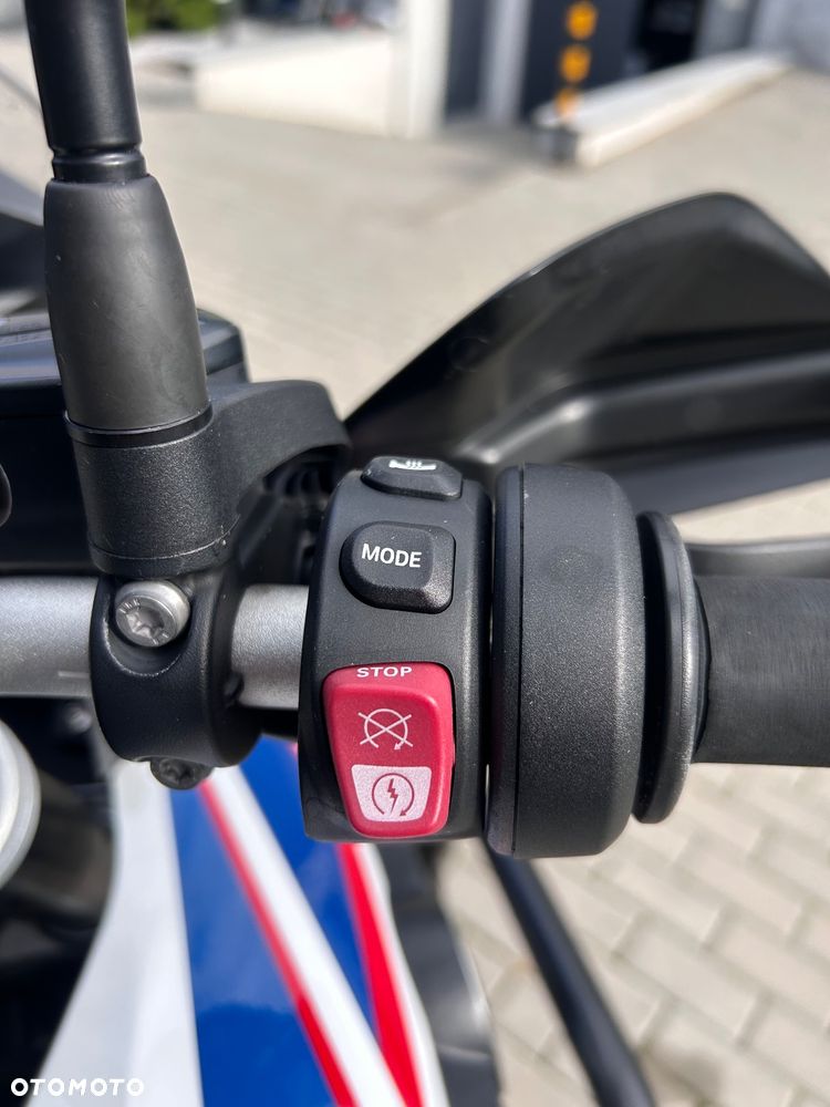 BMW GS - 11