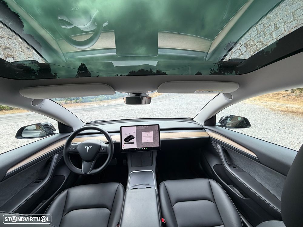 Tesla Model 3 Long Range Tração Traseira - 11