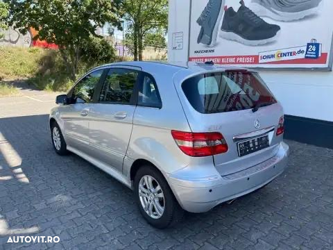 Mercedes-Benz B 180 CDI - 5