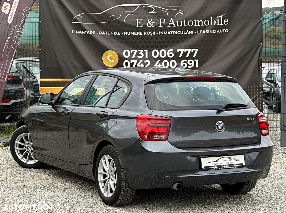 BMW Seria 1 116i - 11