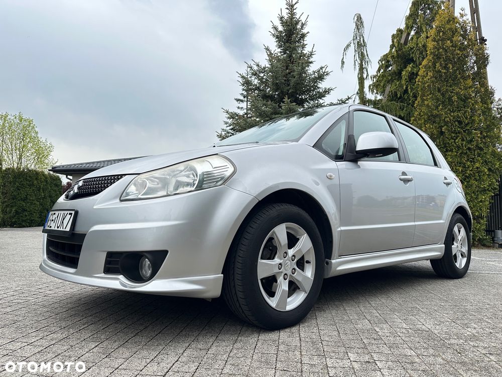 Suzuki SX4 1.6 VVT 4x2 Comfort - 17