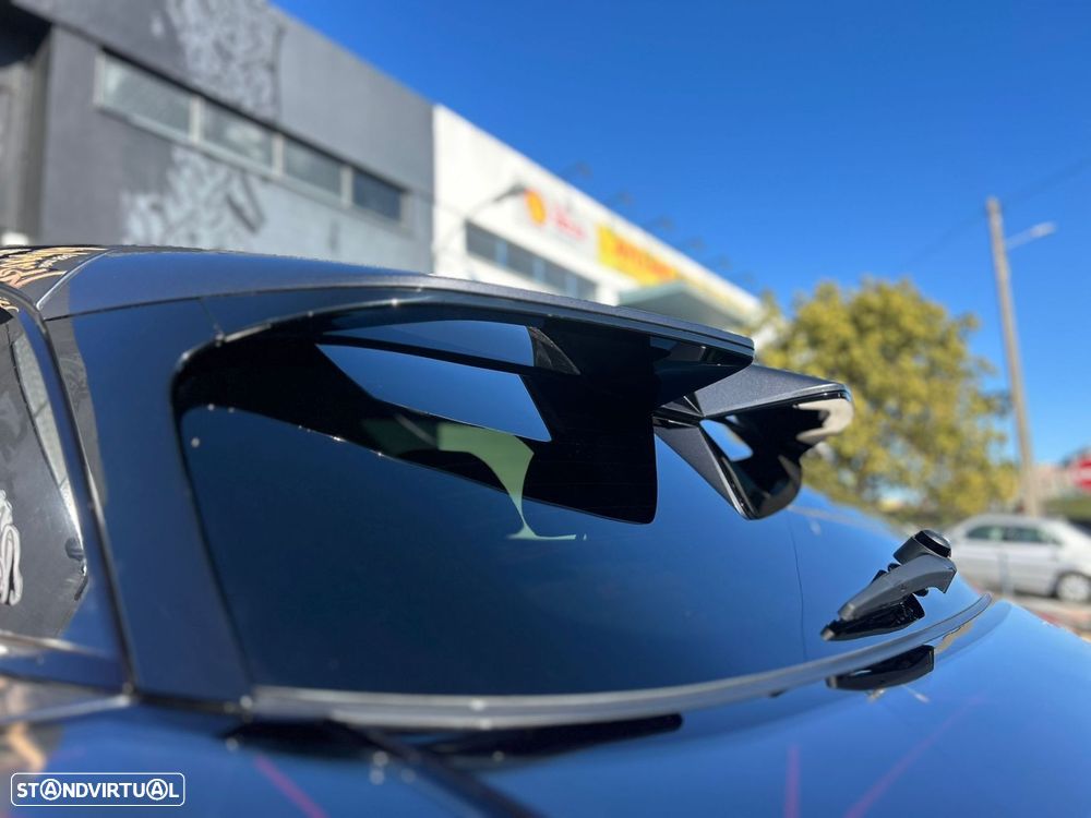 MG MG4 64 kWh Luxury - 25