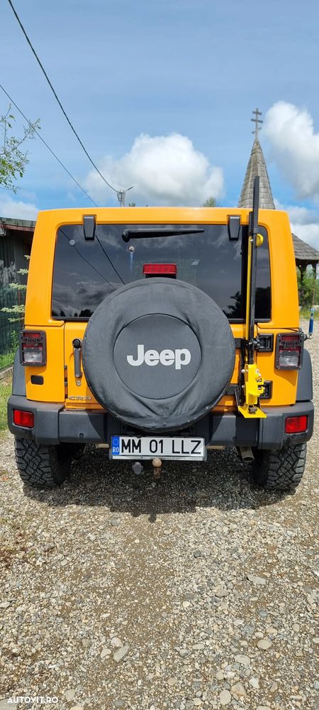 Jeep Wrangler - 4
