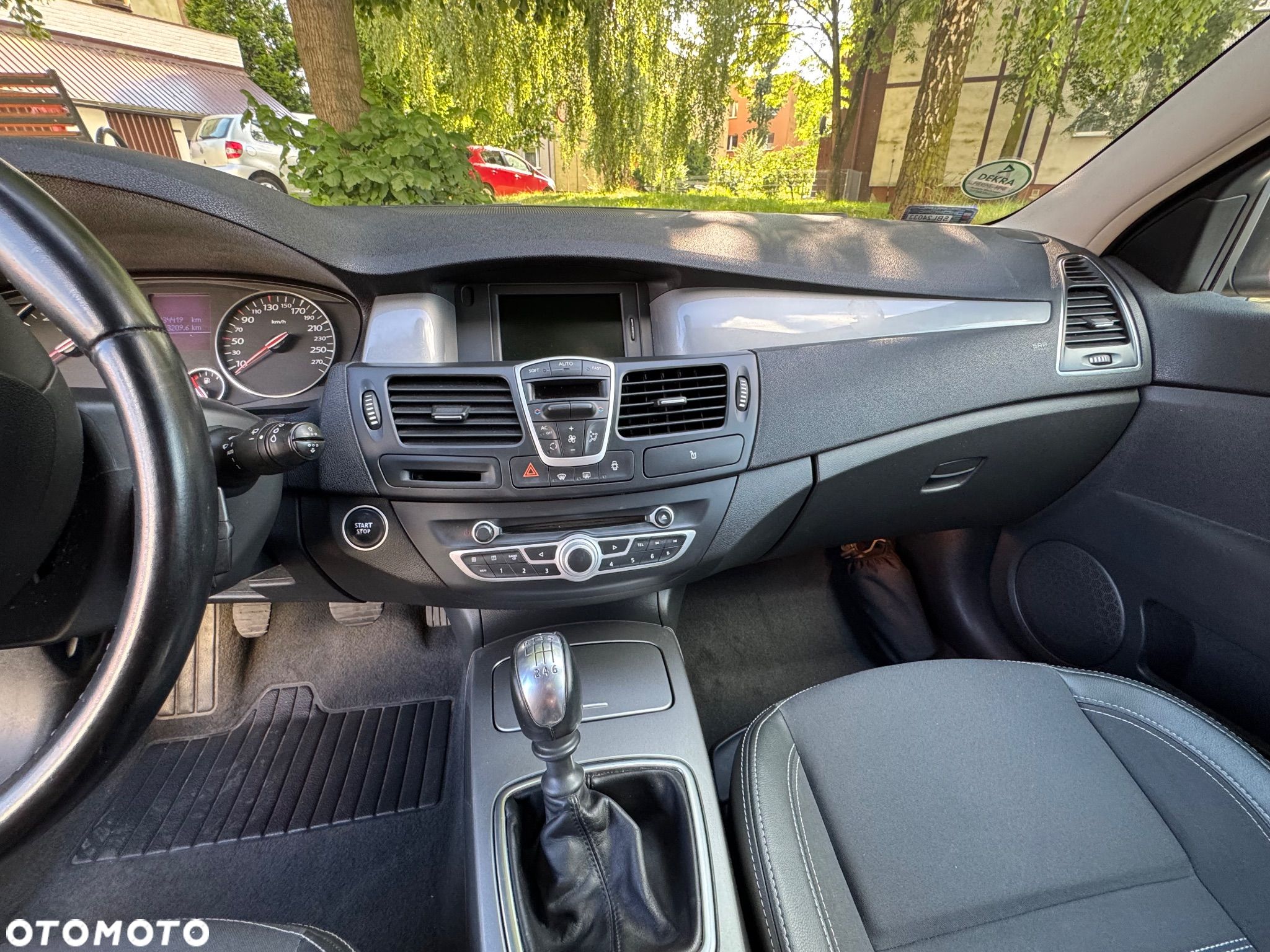 Renault Laguna - 1